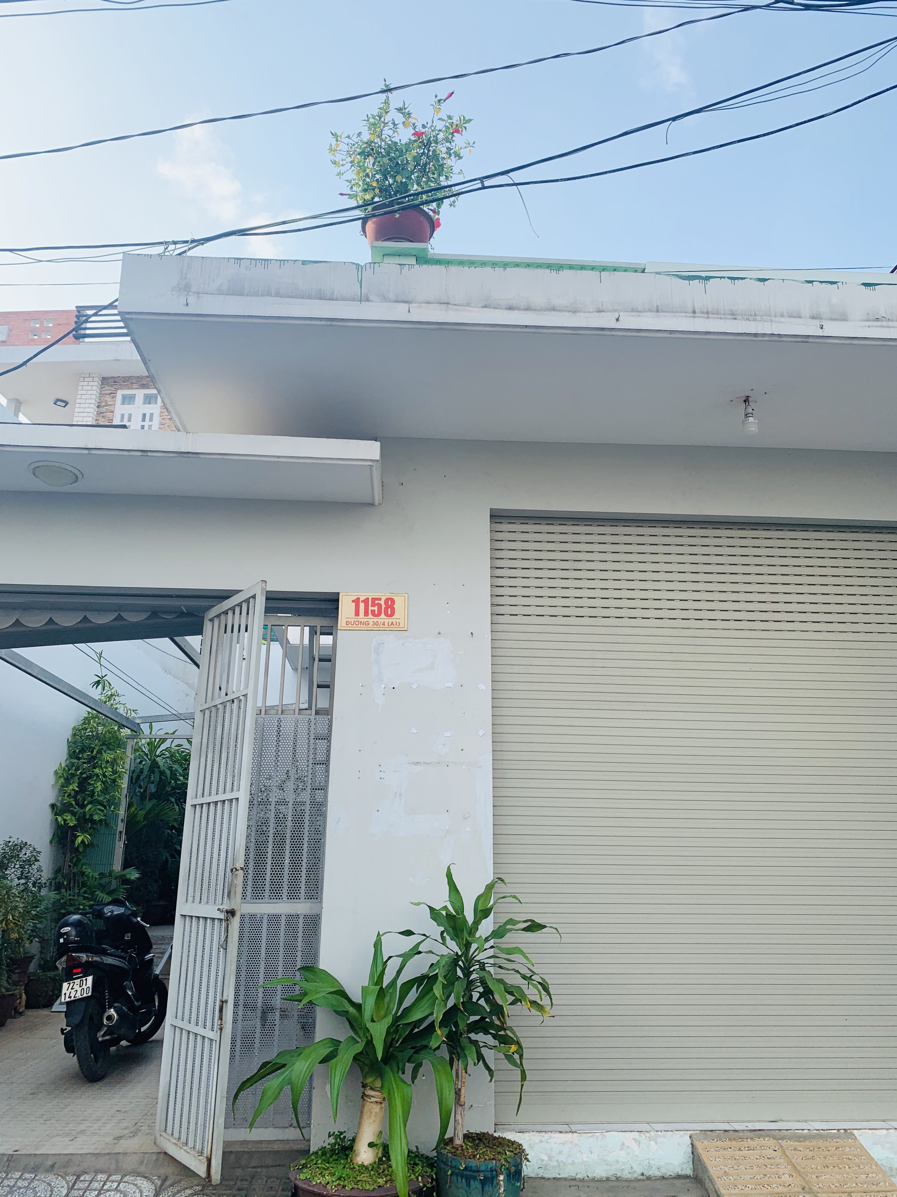 Thi công chống thấm neomax 201 tại nhà Chú Phú, Đường 30/4, Tp Vũng Tàu